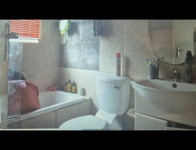 0 BEDROOM APARTMENT FOR SALE IN WILGEHEUWEL